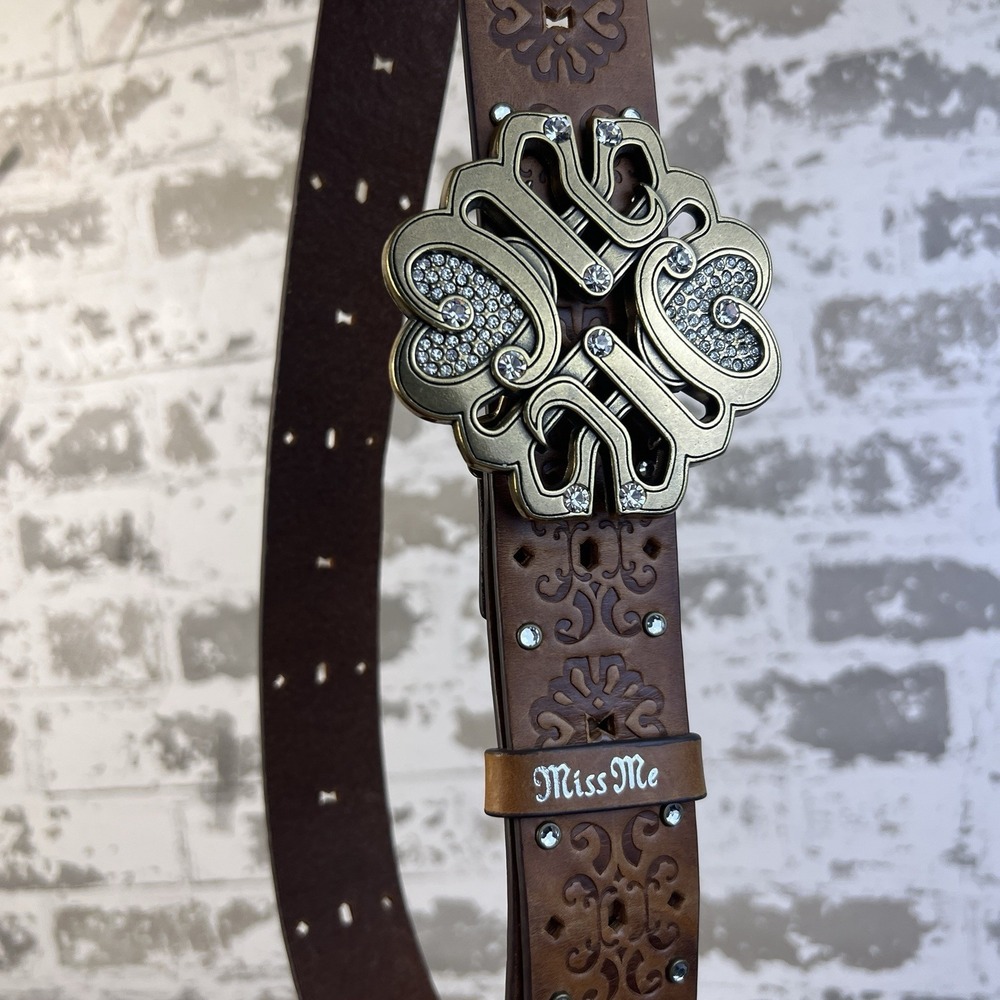 Miss Me Leather Belt Women's Sz 34 Antique Brass Tone Hearts Buckle Y2K Bling - Picture 6 of 8